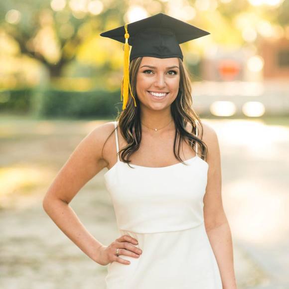 Meet your Posher, Julia - Picture 1 of 1